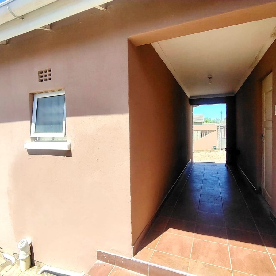 3 Bedroom Property for Sale in Haven Hills Eastern Cape